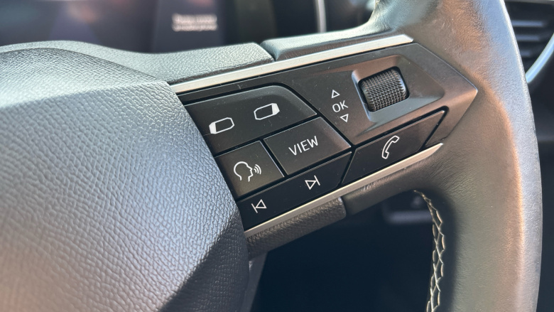 SEAT Leon 1.5 TSI EVO SE Dynamic 5dr Petrol Hatchback